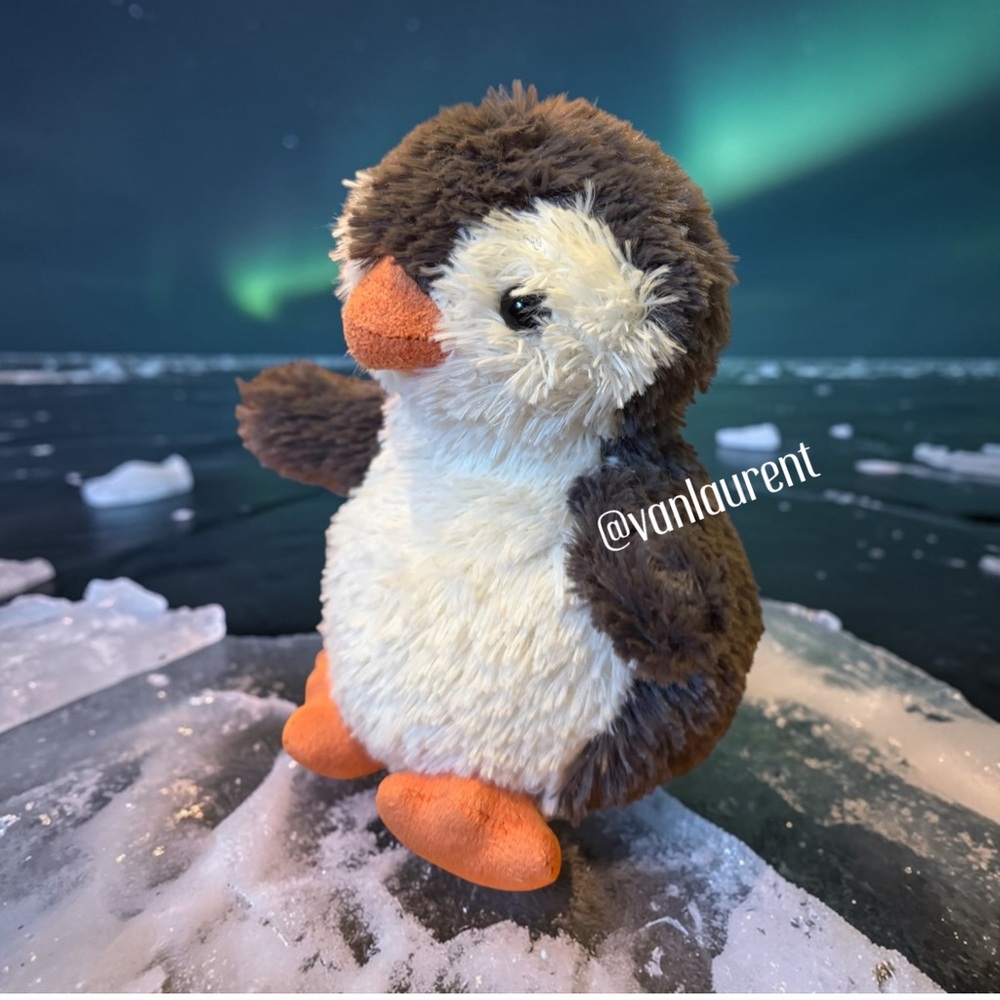 Amuseables Tiny Penguin Jellycat